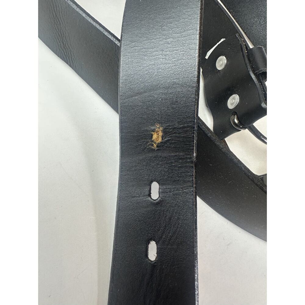 Levi's 100% Genuine Leather Belt in Smooth Leather Black 17LV0204 Men's Size 44 - Picture 6 of 14